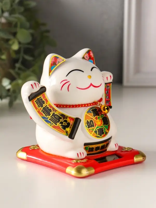 Маятник керамика от солнечной батареи "Манэки-нэко счастливый барабан" 10х11х10,8 см