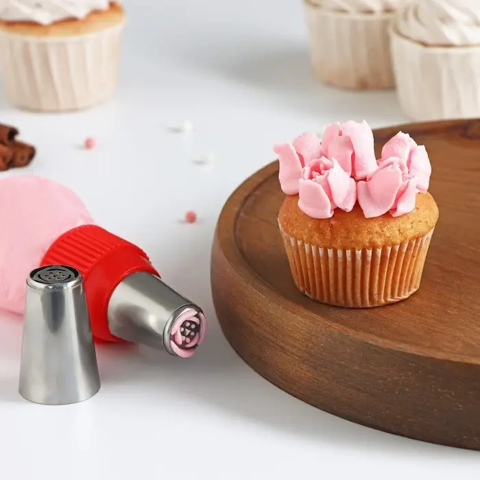 Насадка кондитерская «Тюльпан», d=3 см, выход 1,8 см, нержавеющая сталь Насадка кондитерская «Тюльпан», d=3 см, выход 1,8 см, нержавеющая сталь