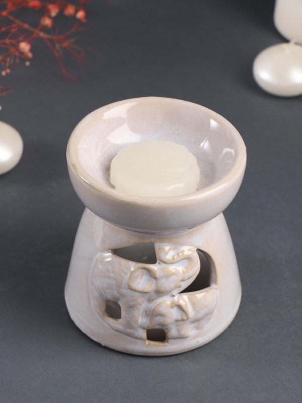 Набор: аромалампа для эфирных масел, мелтсы из воска ароматические «Слон со слонёнком», светлый беж, 10×10×9 см Набор: аромалампа для эфирных масел, мелтсы из воска ароматические «Слон со слонёнком», светлый беж, 10×10×9 см