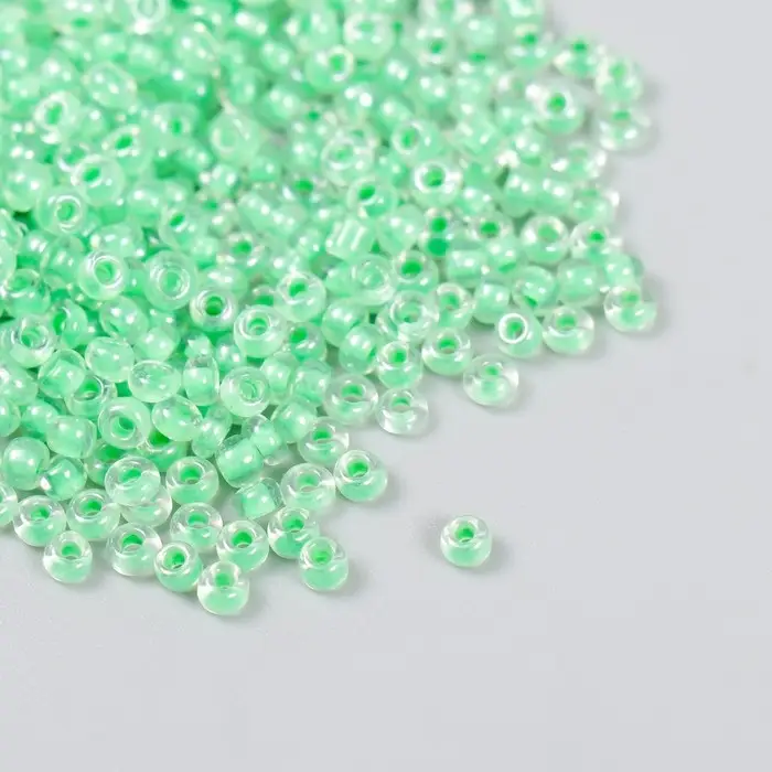 Бисер  Бисер "Zlatka" 08/0, 3 мм, 10 г 2207 св.зеленый