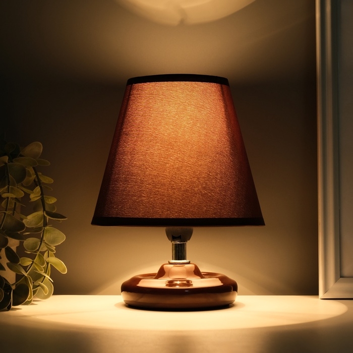 Лампа настольная Лампа настольная "Мини" 1х40Вт Е14 кофе 15х15х20см МОДЕЛЬ: 3133993