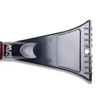 Щётка-скребок AVS WB-6312 (73 cм), мягкая ручка, распушенная щетина.