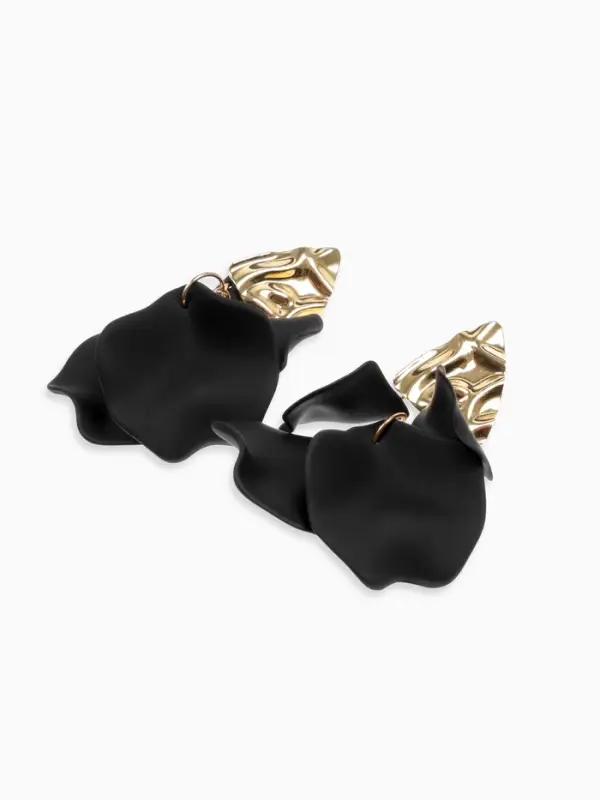 Серьги ассорти &laquo;Ветер&raquo;, мятые треугольники, цвет чёрно-золотой