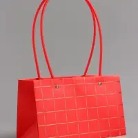 Сумка переноска для цветов, влагостойкая, красная. с тиснением, 22&times;10.5&times;13.5&plusmn;5% см