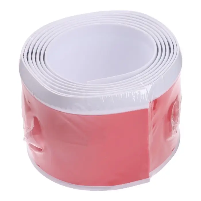 Гибкий плинтус TAKE IT EASY, самоклеящийся, 80&times;80&times;2000 мм, ПВХ, белый