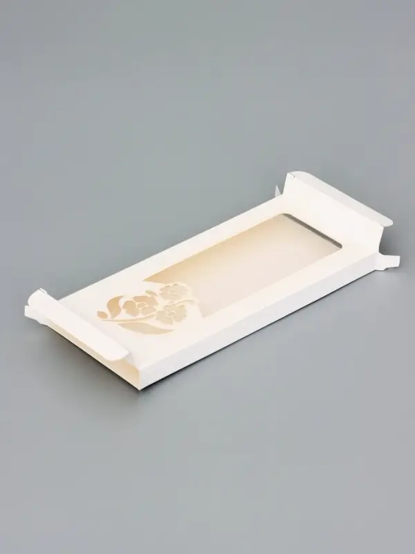 Подарочная коробка под плитку шоколада, с вырубным окном, «Цветочки», 17.1×8×1.4 см Подарочная коробка под плитку шоколада, с вырубным окном, «Цветочки», 17.1×8×1.4 см