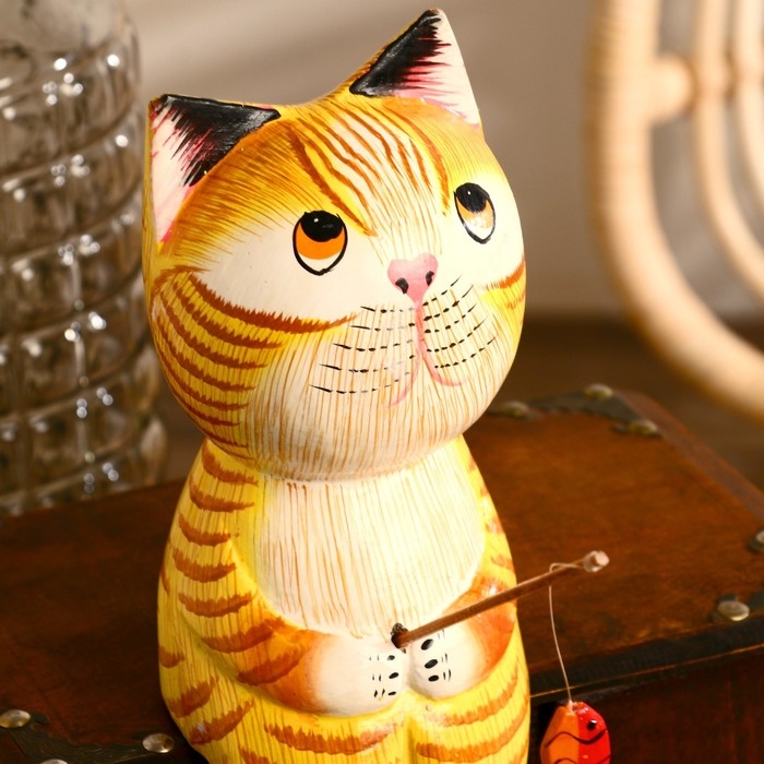 Сувенир дерево Сувенир дерево "Котёнок рыбак" жёлтый 9х9х20 см