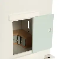 Кукольный домик с мебелью