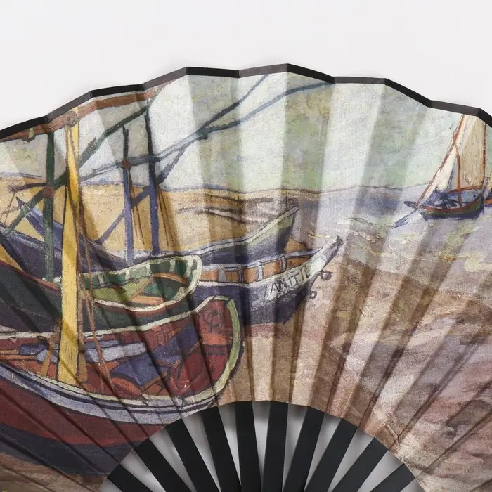 Веер пластик, текстиль h=26,5 см Веер пластик, текстиль h=26,5 см "Лодки на берегу"