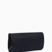 Сумка-клатч вечерняя на магните, на серебристой цепочке, чёрная