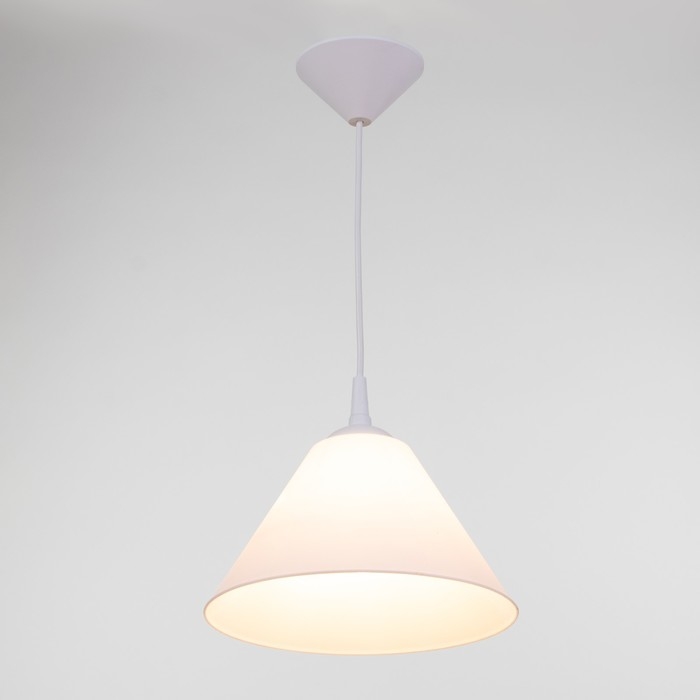 Подвес Подвес "Конус" 1х15Вт Е27 МОДЕЛЬ: BR 00267 белый 25х25х15см