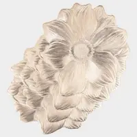 Набор салфеток для стола Доляна &laquo;Цветок&raquo;, 38&times;38 см, 4 шт., ПВХ, золотистый