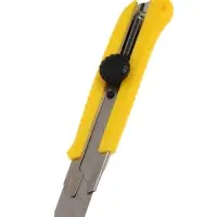 Нож универсальный ТУНДРА, металлическая направляющая, винтовой фиксатор, 25 мм