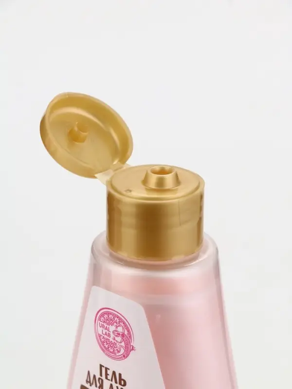 Подарочный набор косметики «Сладкого года», гель для душа 200 мл и крем для тела, аромат клубничного эскимо, URAL LAB