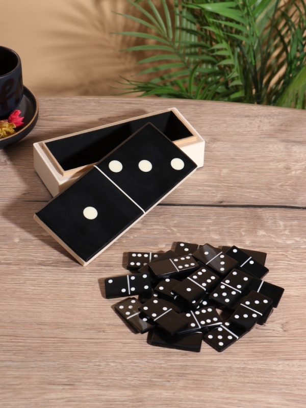 Настольная игра  Настольная игра "Домино" 18,5х7,5х4 см, смола, дерево