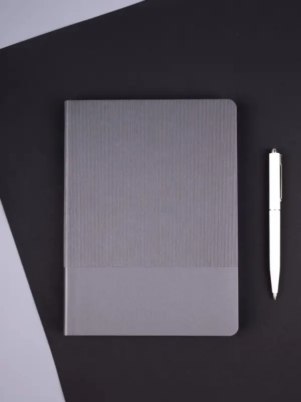 Ежедневник Vale, недатированный, серый Ежедневник Vale, недатированный, серый