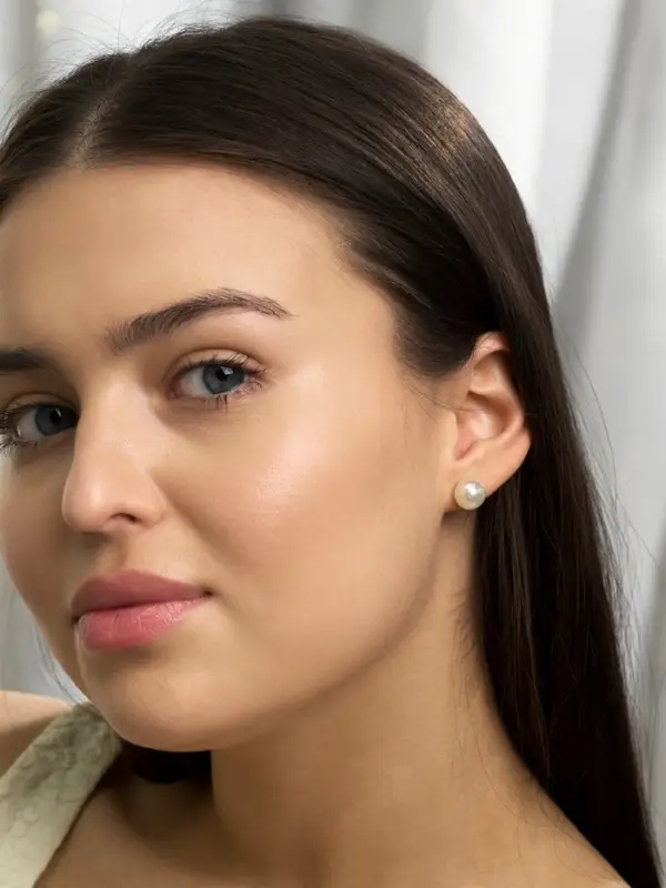 Серьги пусеты One year, 12 пар, цветочное ассорти, бело-розовые в золоте