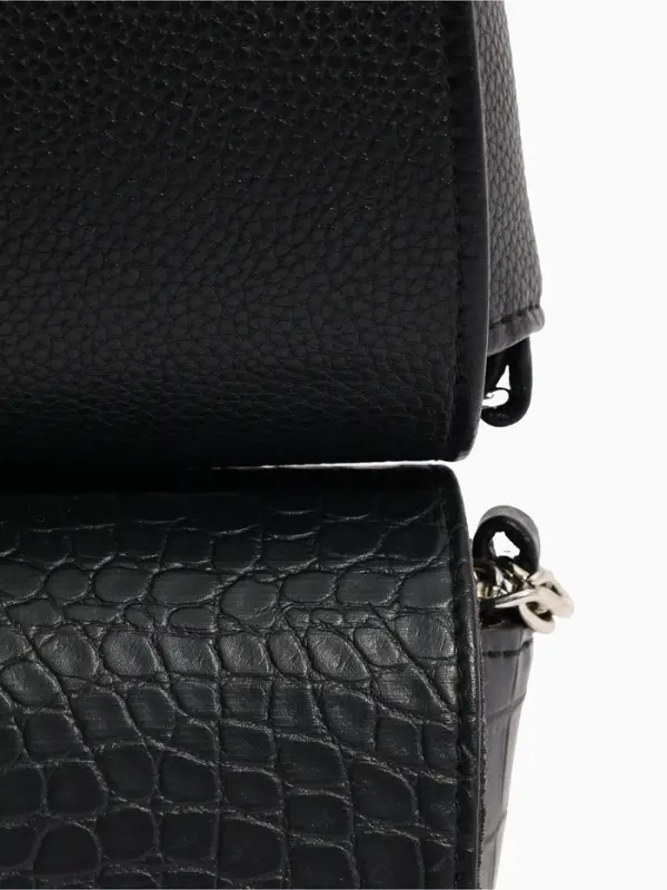 Сумка женская мессенджер TEXTURA на магните, 15&times;6&times;13 см, чёрная