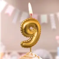 Свеча в торт на шпажке "Воздушая цифра", цифра "9", золото