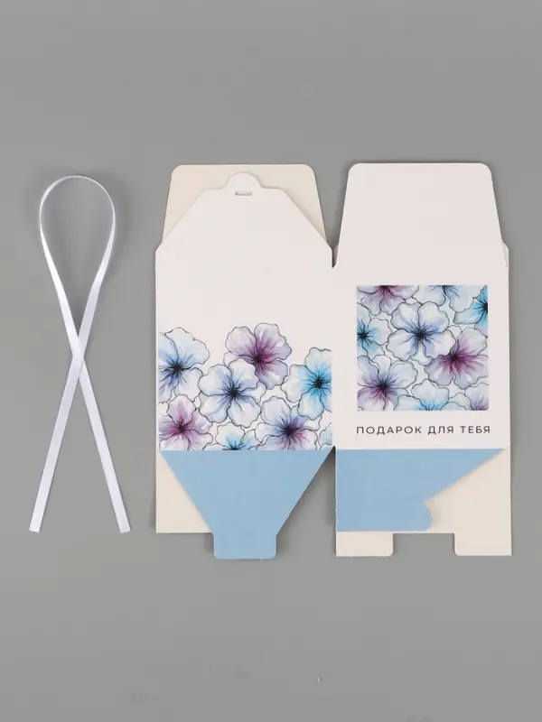 Коробка подарочная складная &laquo;Акварельные цветы&raquo;, 12&times;12&times;12 см