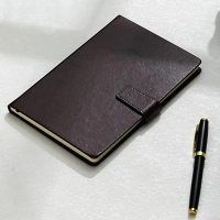 Блокнот Deli А5 96л 80 г/м тверд.облож,магнит клетка 5x5мм черн кожа EN138G