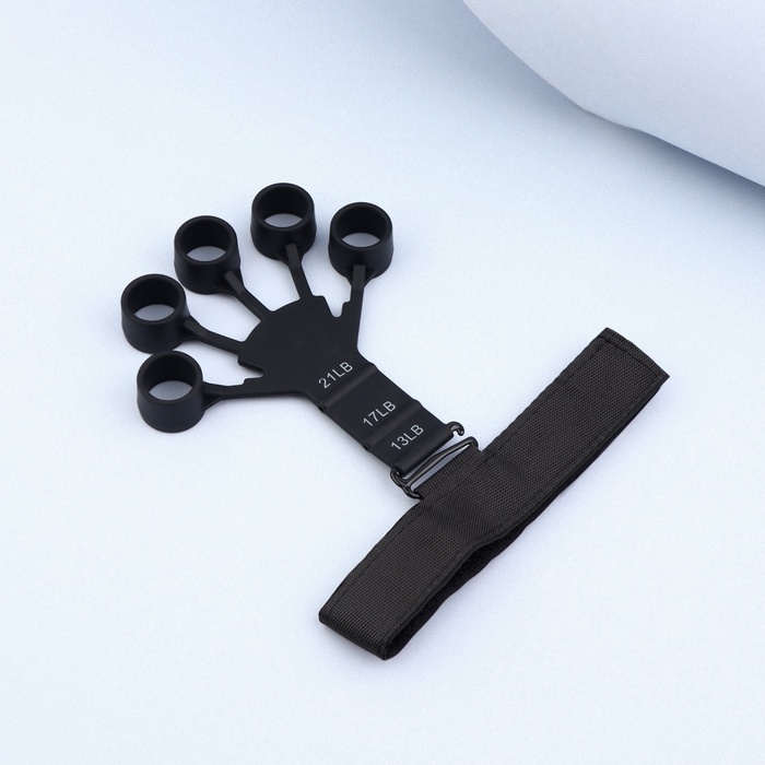 Массажёр для разработки рук и пальцев, с манжетом, 8 × 14 × 2,8 см, цвет чёрный Массажёр для разработки рук и пальцев, с манжетом, 8 × 14 × 2,8 см, цвет чёрный