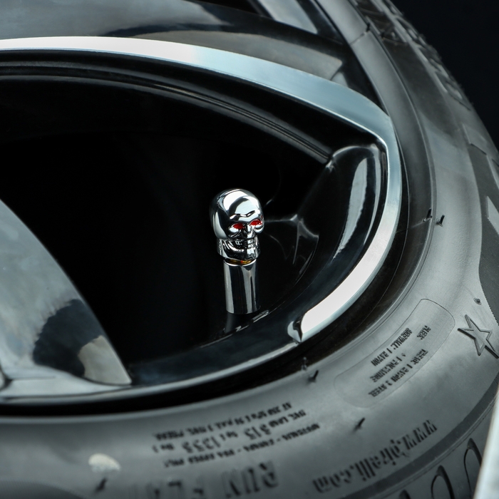 Колпачок на вентиль, TORSO, череп, хром, набор 4 шт Колпачок на вентиль, TORSO, череп, хром, набор 4 шт