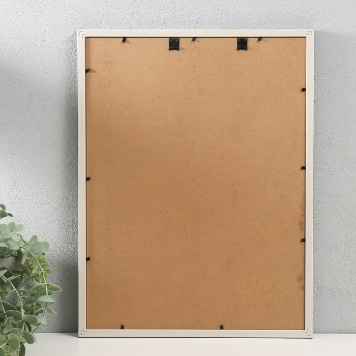 Фоторамка пластик 30х40 см Фоторамка пластик 30х40 см "Черный мрамор с золотой рамкой" 32х42 см