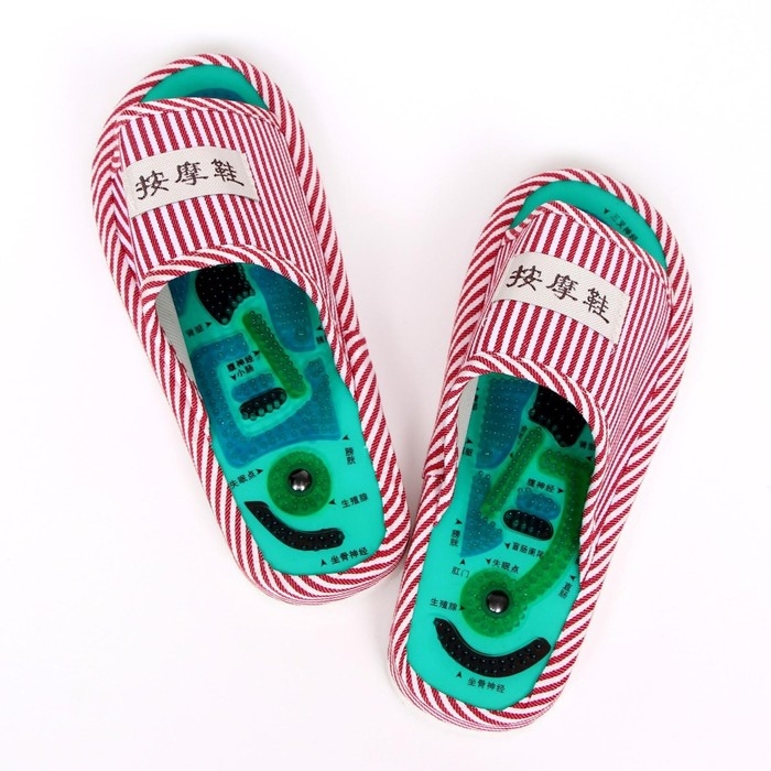 Массажер Tour Ma Line для ступней ног, тапочки, 35-38 размер. 1 пара Массажер Tour Ma Line для ступней ног, тапочки, 35-38 размер. 1 пара