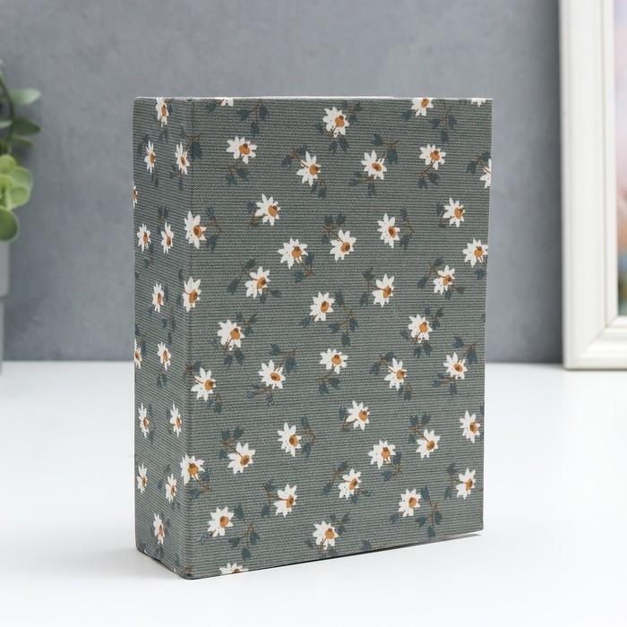 Фотоальбом на 100 фото 10х15 см  Фотоальбом на 100 фото 10х15 см "Ромашки" МИКС 16,5х12,5х5 см