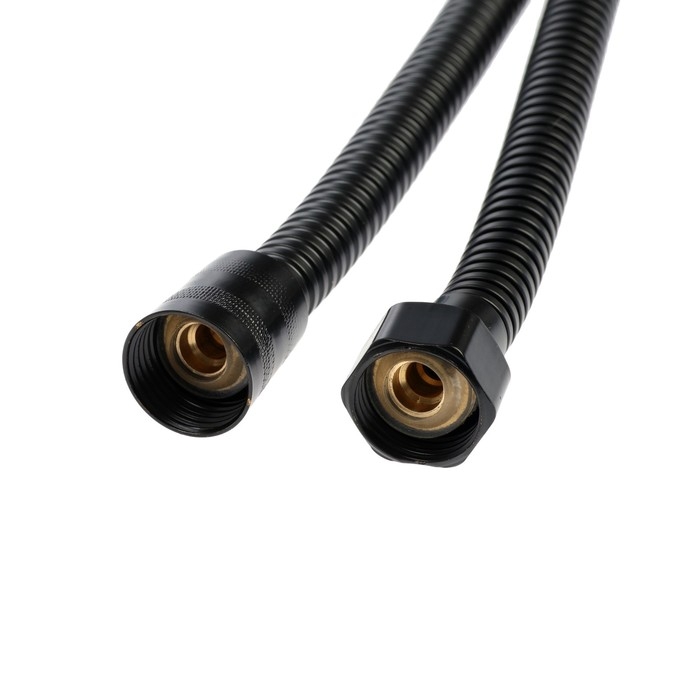 Душевой шланг ZEIN Z3644, 150 см, латунные гайки 1/2 Душевой шланг ZEIN Z3644, 150 см, латунные гайки 1/2", черный