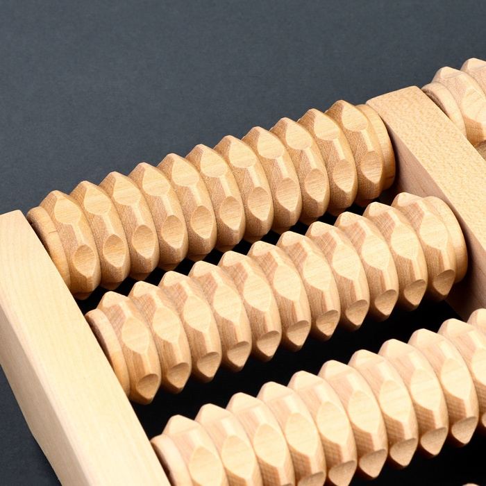 Массажёр «Счёты», 19 × 24,5 × 4 см, 5 комбинированных рядов, цвет «светлое дерево» Массажёр «Счёты», 19 × 24,5 × 4 см, 5 комбинированных рядов, цвет «светлое дерево»