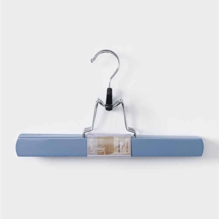 Вешалки для брюк и юбок LaDо́m Brillant, 2 шт, деревянные, 30×16×2 см, цвет синий Вешалки для брюк и юбок LaDо́m Brillant, 2 шт, деревянные, 30×16×2 см, цвет синий