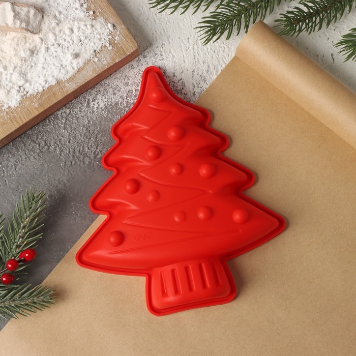 Форма для выпечки новогодняя Доляна &laquo;Ёлочка с гирляндой&raquo;, силикон, 18&times;14,5&times;3,5 см, цвет красный