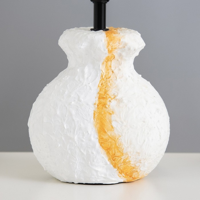 Настольная лампа Настольная лампа "Алатея" Е14 40Вт бело-бежевый 20х20х33 см RISALUX