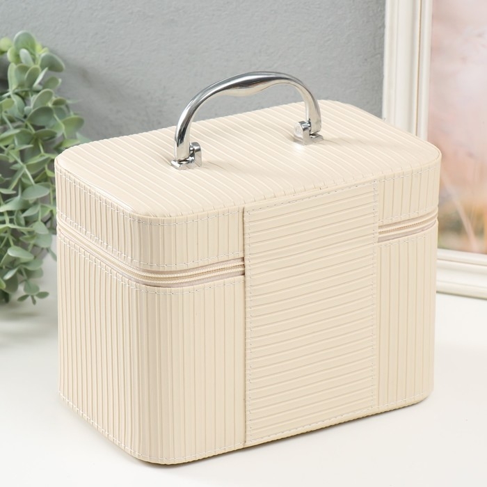 Шкатулка кожзам с зеркалом  Шкатулка кожзам с зеркалом "Локки. Белый" набор 3 шт 21х13,5х13;18,5х10,5х10;16,5х15х23 см