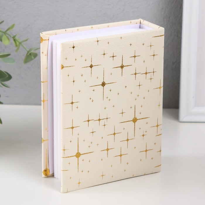 Фотоальбом на 100 фото 10х15 см Фотоальбом на 100 фото 10х15 см "Сияние звёзд" кожзам МИКС 5х13х16,5 см