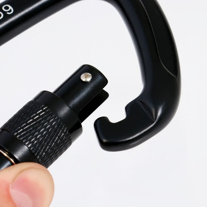 Карабин с муфтой, 11х7 см, 26 КN, чёрный Карабин с муфтой, 11х7 см, 26 КN, чёрный