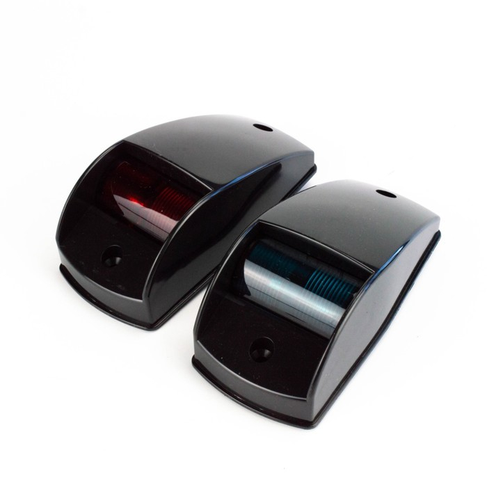 Огни ходовые Skipper 00194 накладные, пластик черный, 12V, цвет огня красный/зеленый Огни ходовые Skipper 00194 накладные, пластик черный, 12V, цвет огня красный/зеленый
