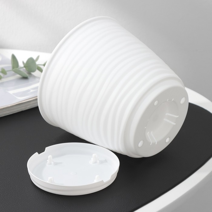 Горшок для цветов с поддоном Saffron, 1,5 л, d=14,6 см, h=13,5 см, пластиковый, цвет белый Горшок для цветов с поддоном Saffron, 1,5 л, d=14,6 см, h=13,5 см, пластиковый, цвет белый