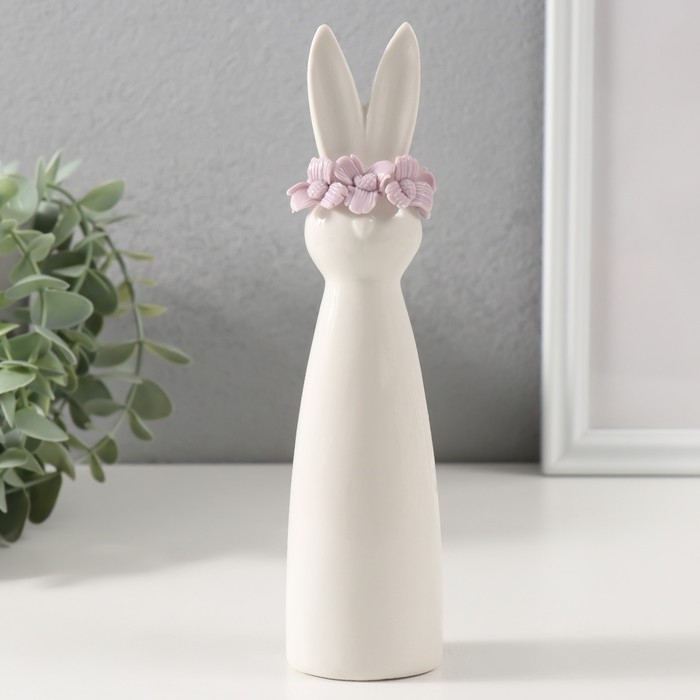 Сувенир керамика Сувенир керамика "Зайка в сиреневом цветочном веночке" 4,6х3,9х18,6 см