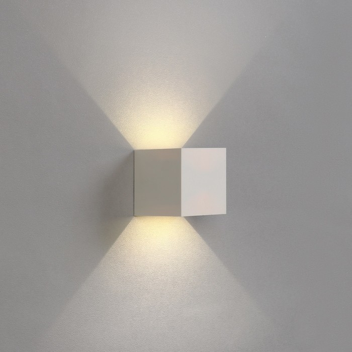 Светильник фасадный «Куб», FSD-062, 6 Вт, 4000К, регулир. луч, IP65, 220 В, пластик, белый 1008423 Светильник фасадный «Куб», FSD-062, 6 Вт, 4000К, регулир. луч, IP65, 220 В, пластик, белый 1008423