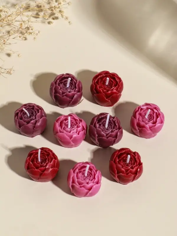 Набор свечей декоративных &laquo;Пионы&raquo;, 9 шт. 3.5&times;3.5&times;2.5 см, розово-фиолетовые, 14&times;14&times;4 см