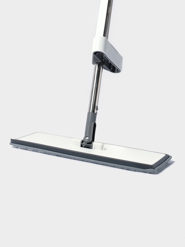 Швабра с отжимом, противоударная, со сгоном, стальная ручка, 2 проф. насадки 36х11х130 см