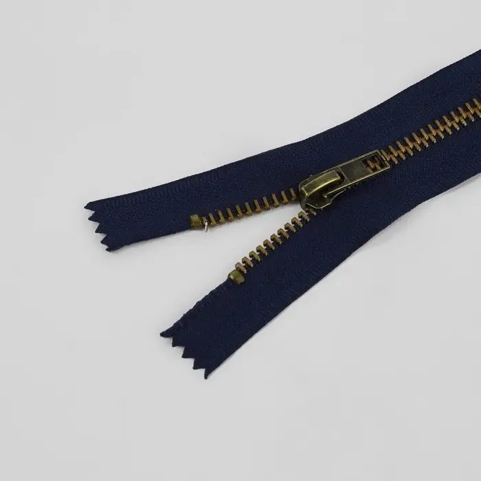 Молния металлическая, №5, неразъёмная, замок автомат, 18 см, тёмно-синяя