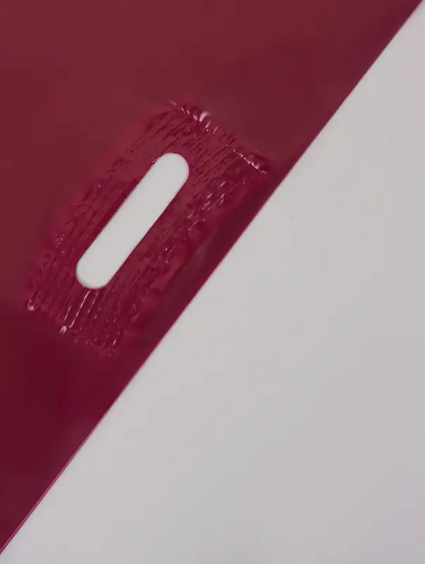 Пакет полиэтиленовый с вырубной ручкой, винный/бордовый, 40&times;50 см, 60 мкм