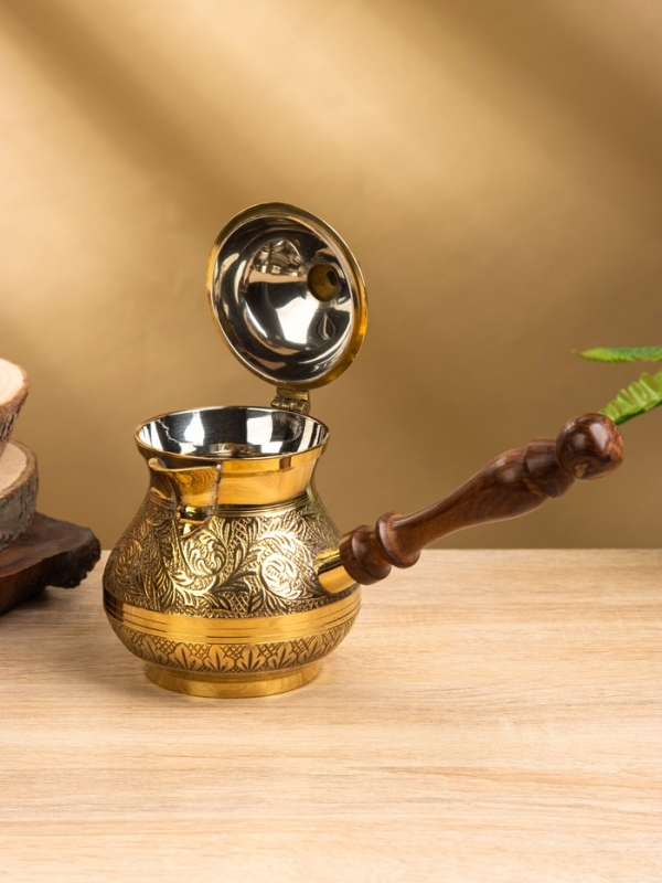 Турка "На двоих" латунь, с крышкой и деревянной, 400 мл