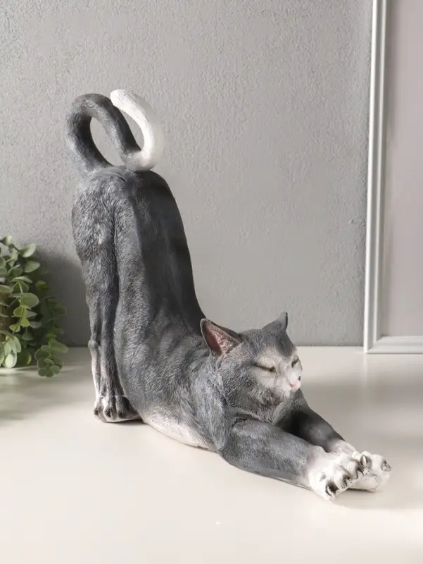 Копилка полистоун "Кот потягивается" 33х36 см