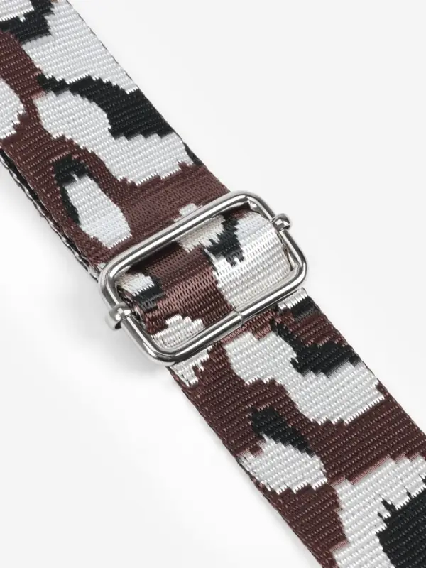 Ручка для сумки &laquo;Леопард&raquo;, стропа, с карабинами, 139&plusmn;3&times;3.8 см, молочная, коричневая