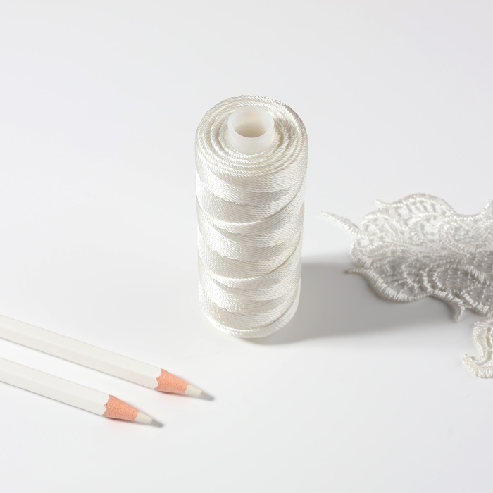 Нитки 375К, 120 м, цвет белый №0101 Нитки 375К, 120 м, цвет белый №0101